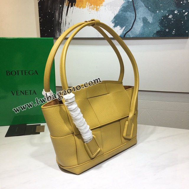 Bottega veneta高端女包 寶緹嘉爆款THE ARCO編織款手提包  BV經典款蝙蝠包  gxz1113
